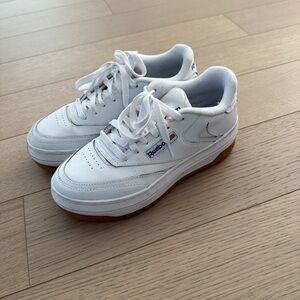 Reebok Club C Extra 7